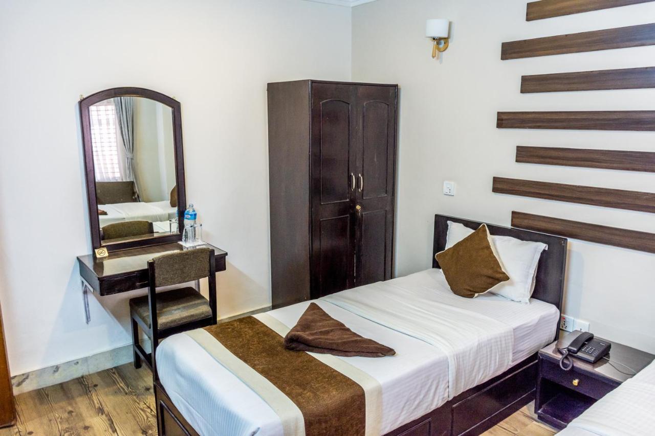 Ausfinn Hotel Metro Inn Katmandu Kültér fotó